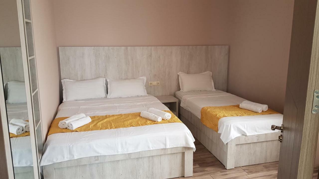 Nakashidze'S Apartments Batumi Esterno foto