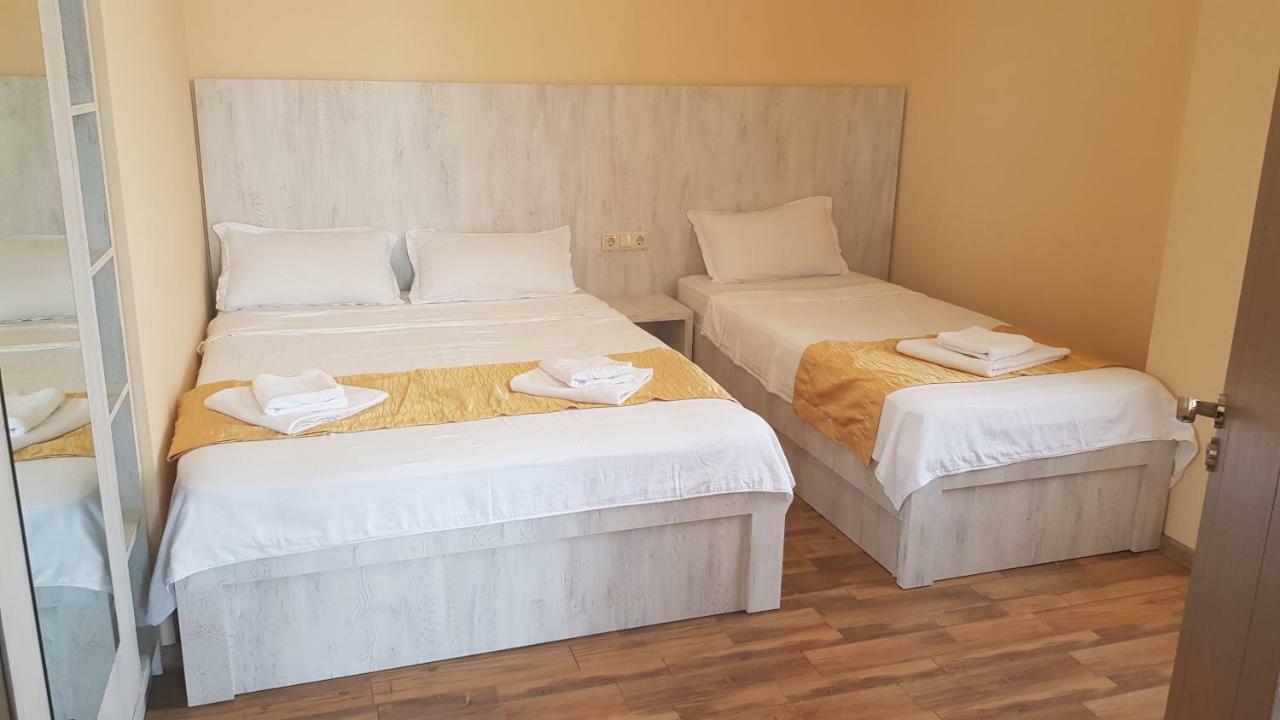 Nakashidze'S Apartments Batumi Esterno foto