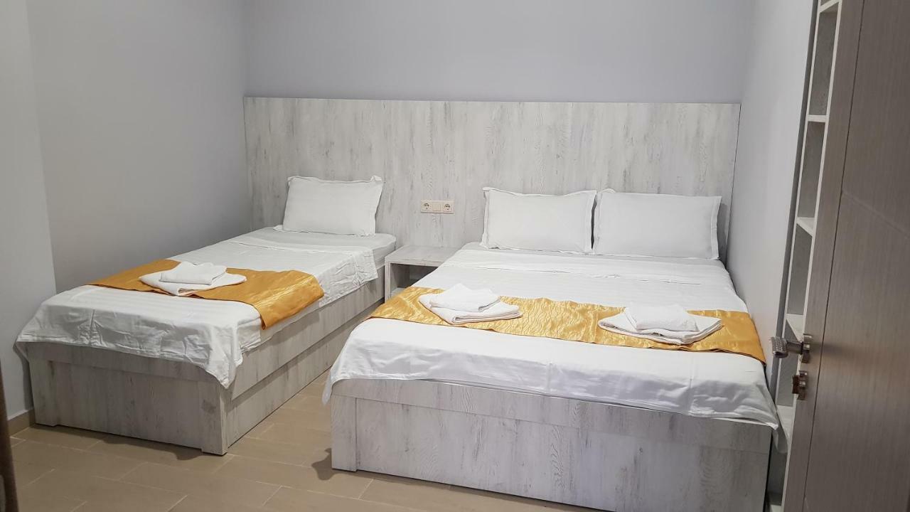Nakashidze'S Apartments Batumi Esterno foto