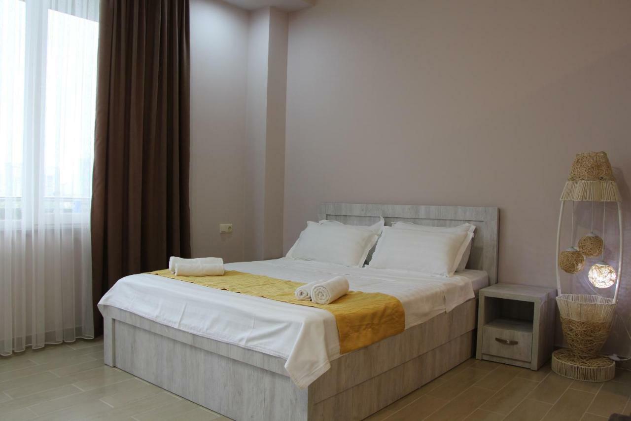 Nakashidze'S Apartments Batumi Esterno foto