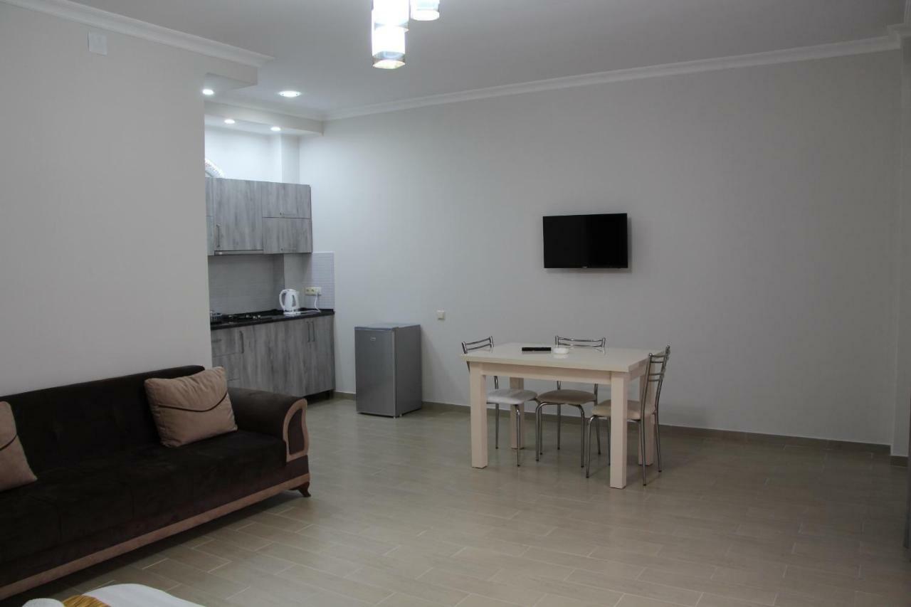 Nakashidze'S Apartments Batumi Esterno foto