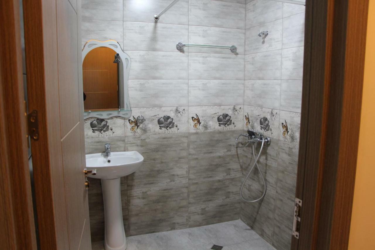 Nakashidze'S Apartments Batumi Esterno foto